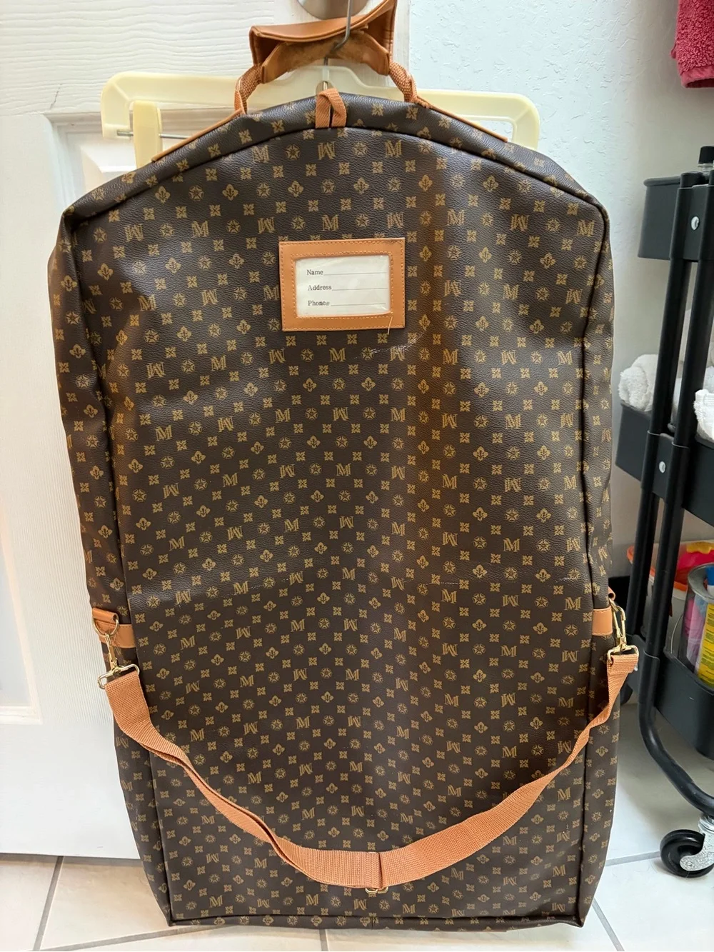 N/A garment bags